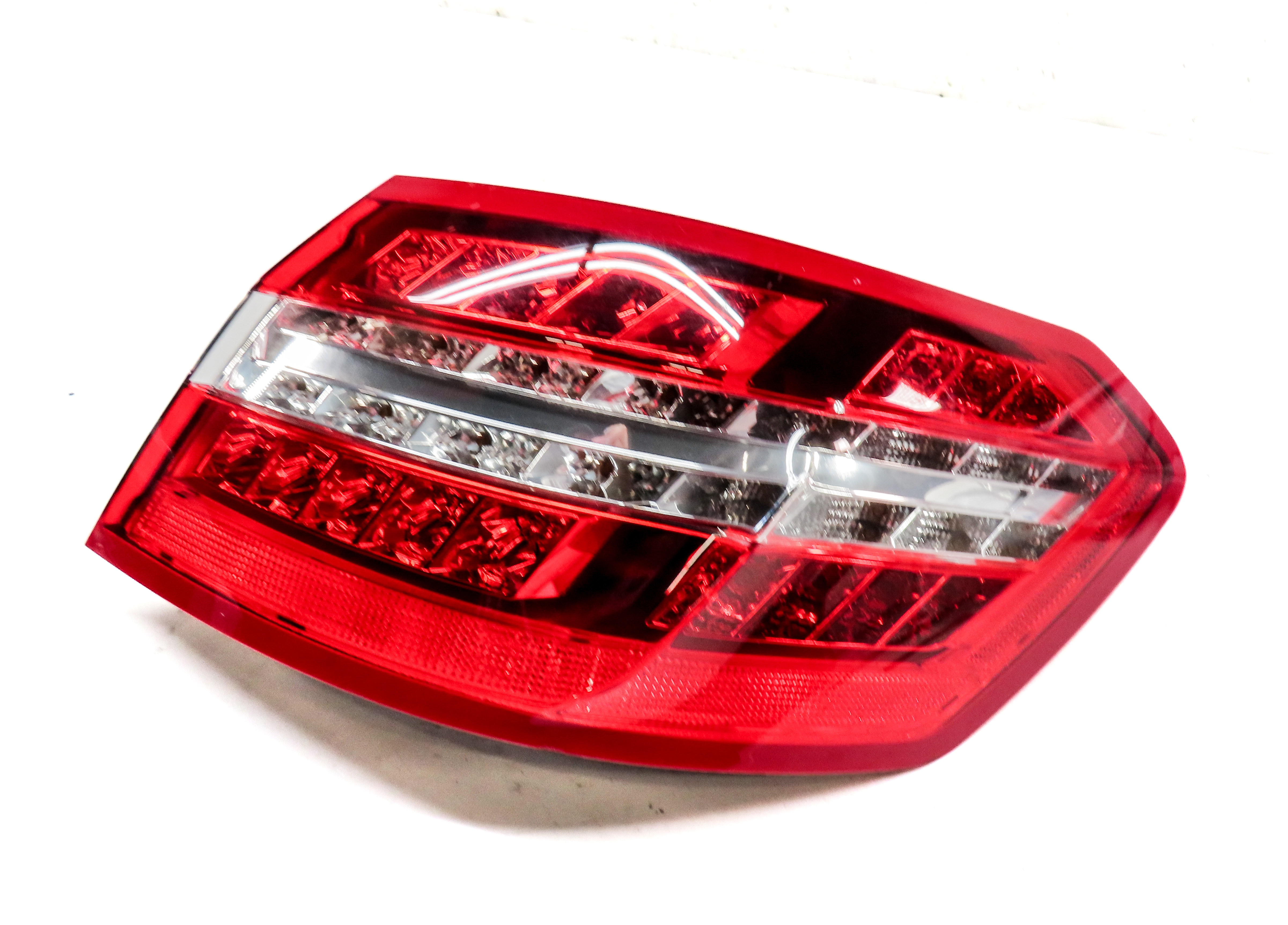10-13 MERCEDES E-CLASS (W212) RIGHT HEATED MEMORY AUTODIM DOOR MIRROR (Black) — exact item pictured